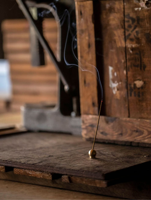 Shibui | Agarwood & Sandalwood | Japanese Incense
